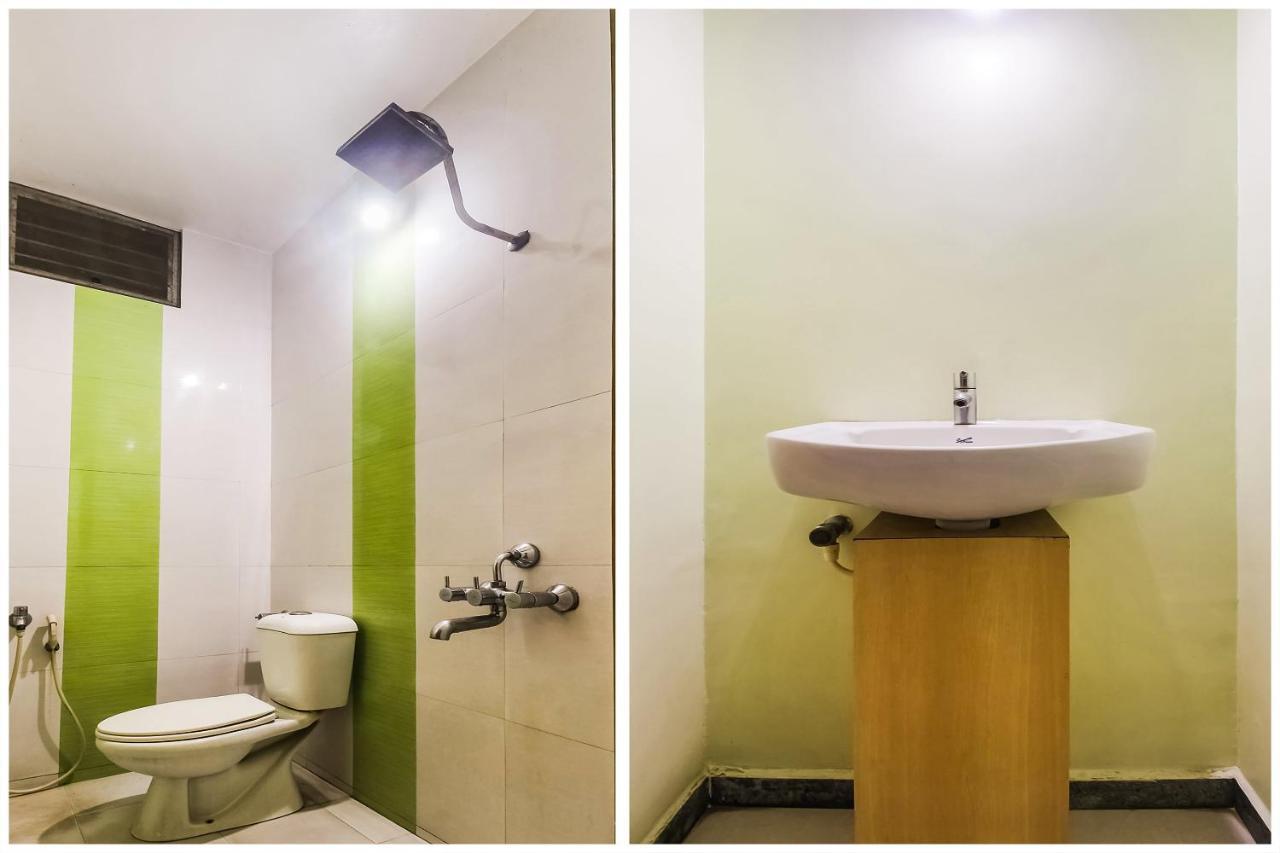 Oyo 70841 Hotel Anjali Residency Velur 外观 照片